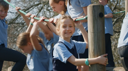 What is the Best Fitness Tracker for Primary Schools?